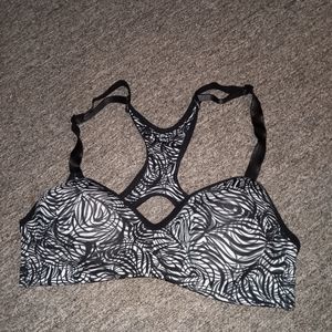 Black and white swirly bra size large